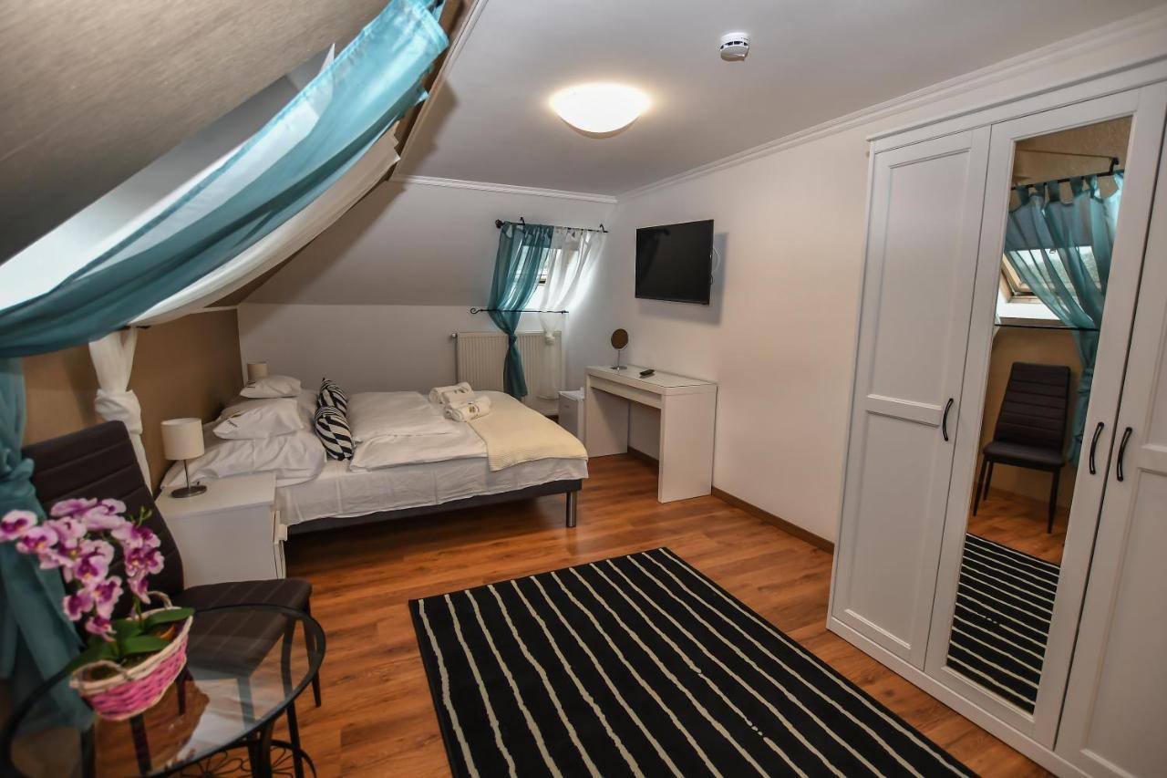 토코이 E-Vasko Panzio Borpince B&B 외부 사진